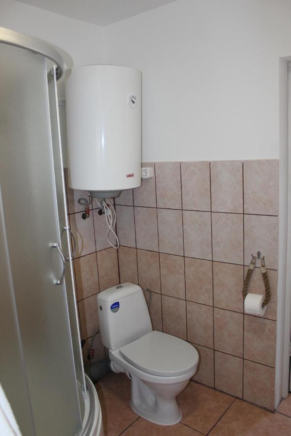 White Box Apartment 利耶帕亚 外观 照片